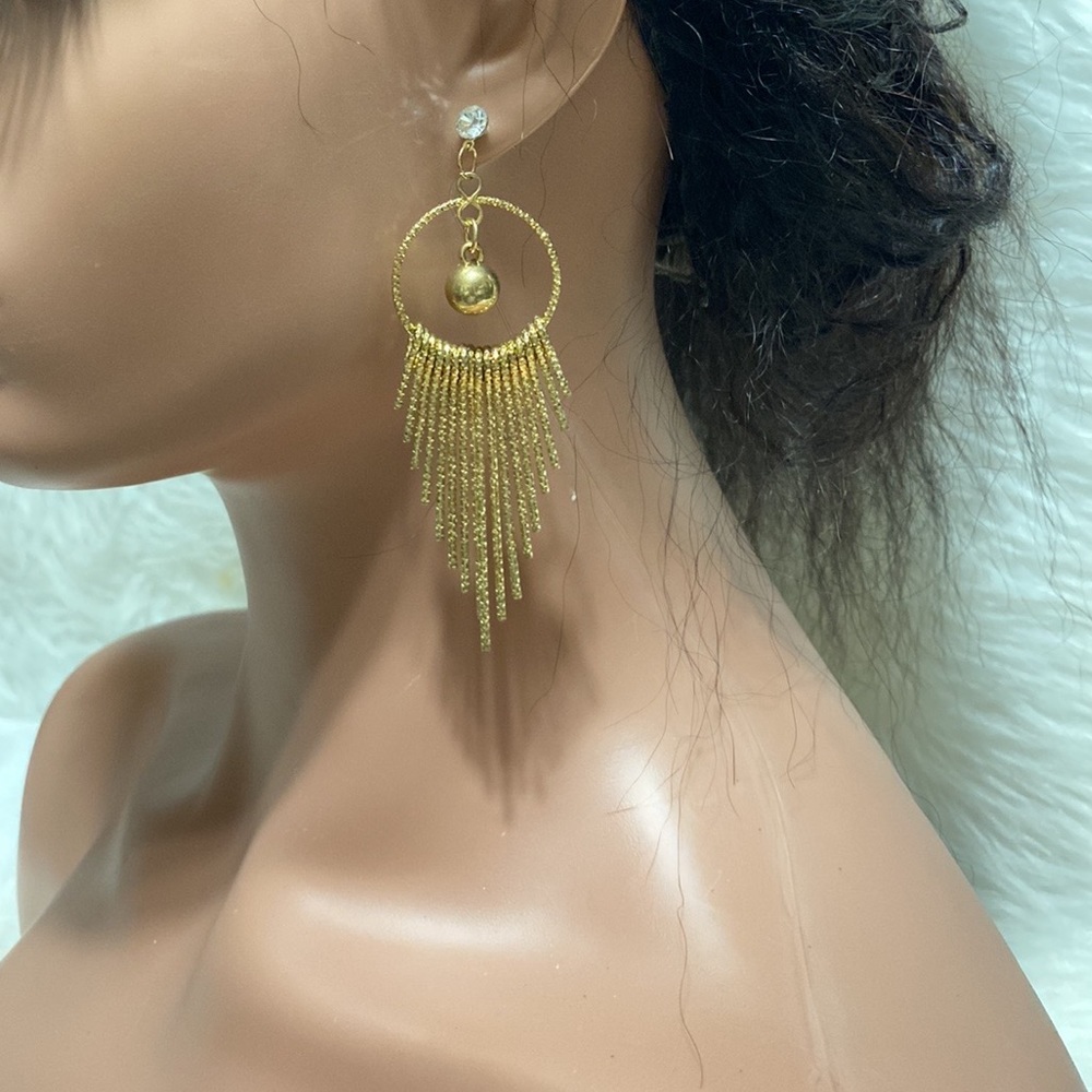 Sassy Chandelier Style Earrings